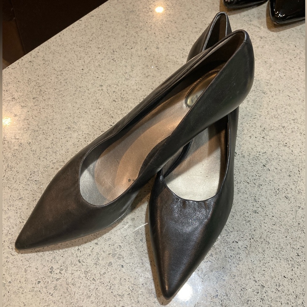 Trotters Elegant Black Nappa Leather Women's Shoes